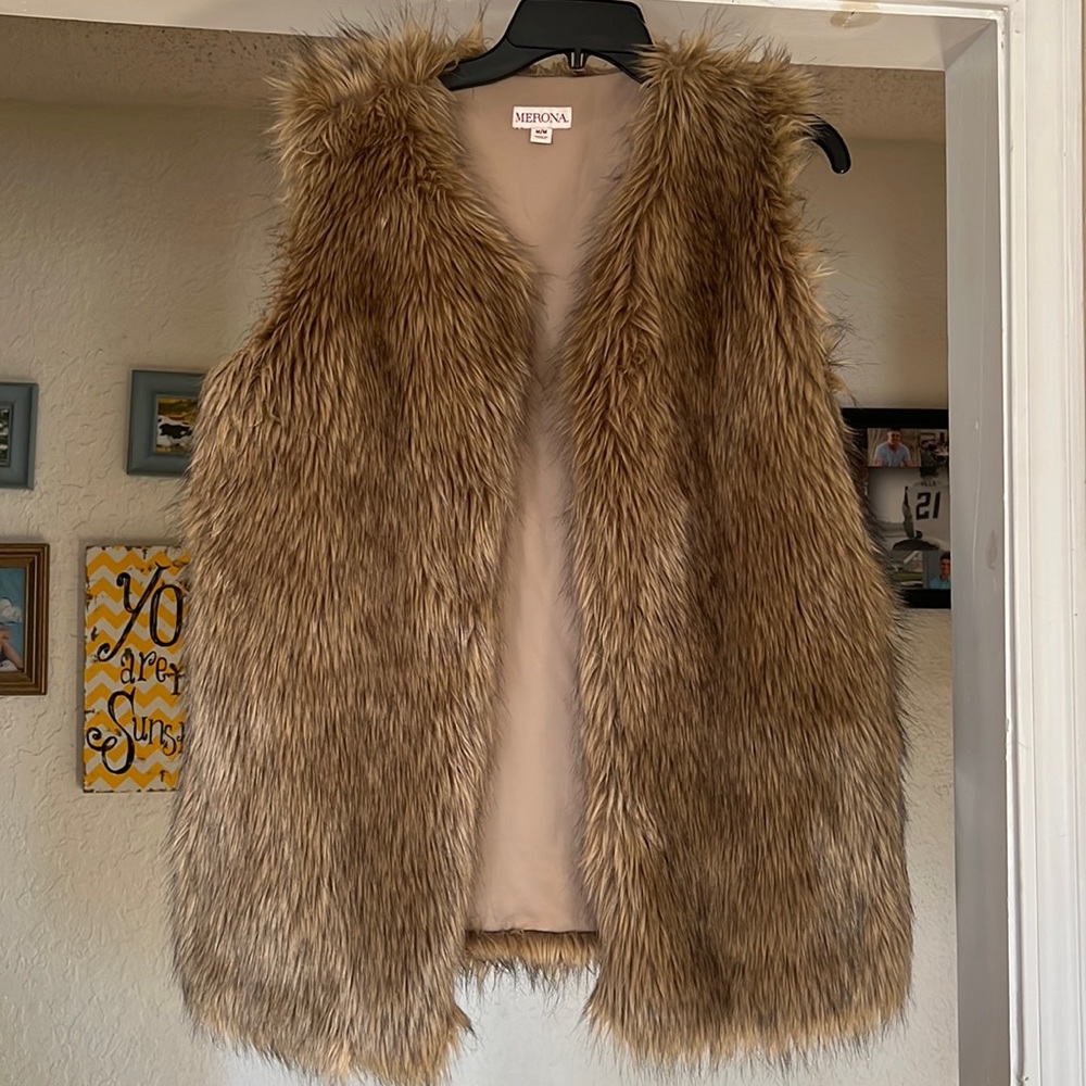 Women’s Merona Faux Fur Tan Vest